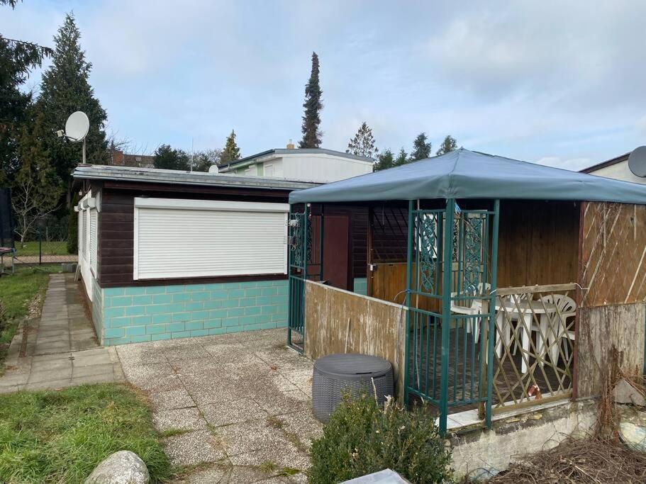 Bungalow Im Gruenen Werneuchen Exterior photo